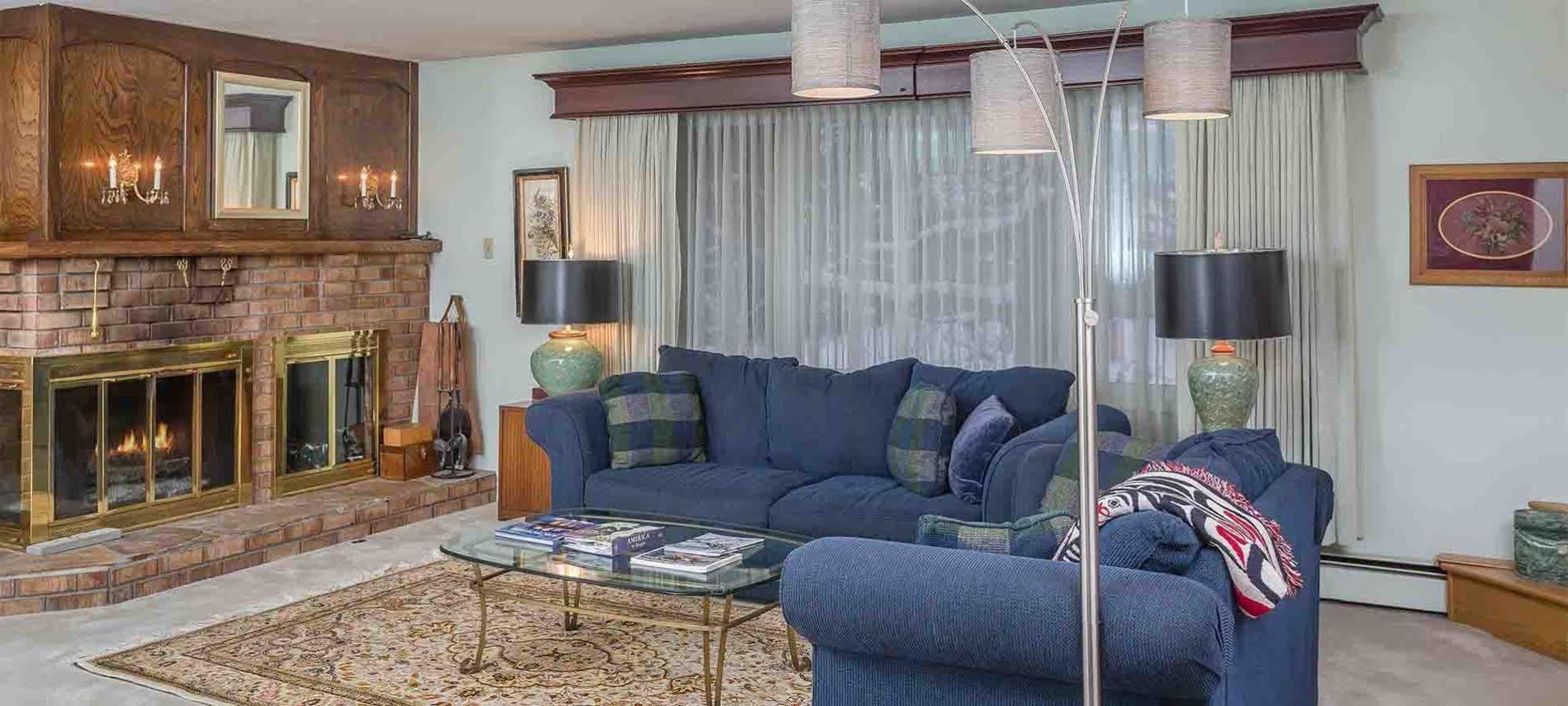 Camai Bed And Breakfast Анкъридж Екстериор снимка