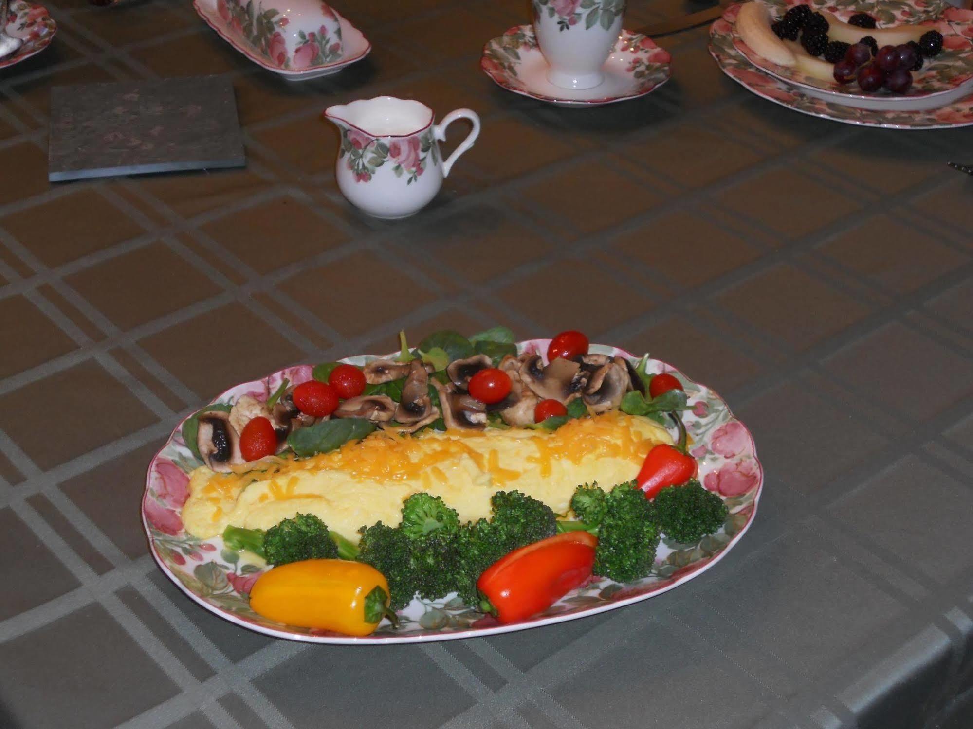 Camai Bed And Breakfast Анкъридж Екстериор снимка